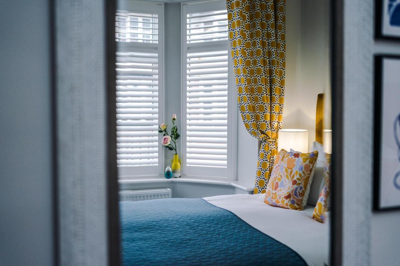 Hearsall Place Serviced Apartment *